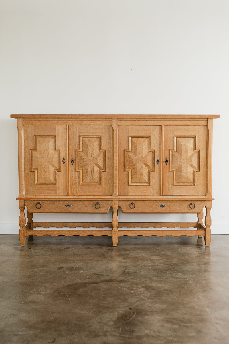 Henning Kjærnulf High Sideboard