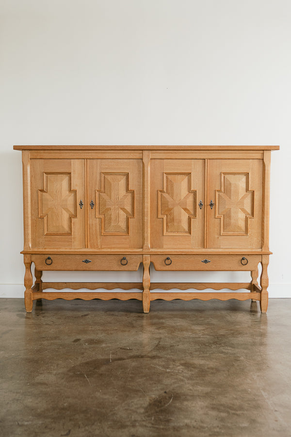 Henning Kjærnulf High Sideboard