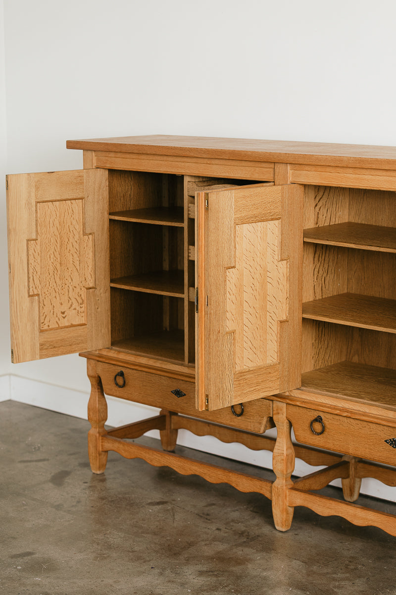 Henning Kjærnulf High Sideboard