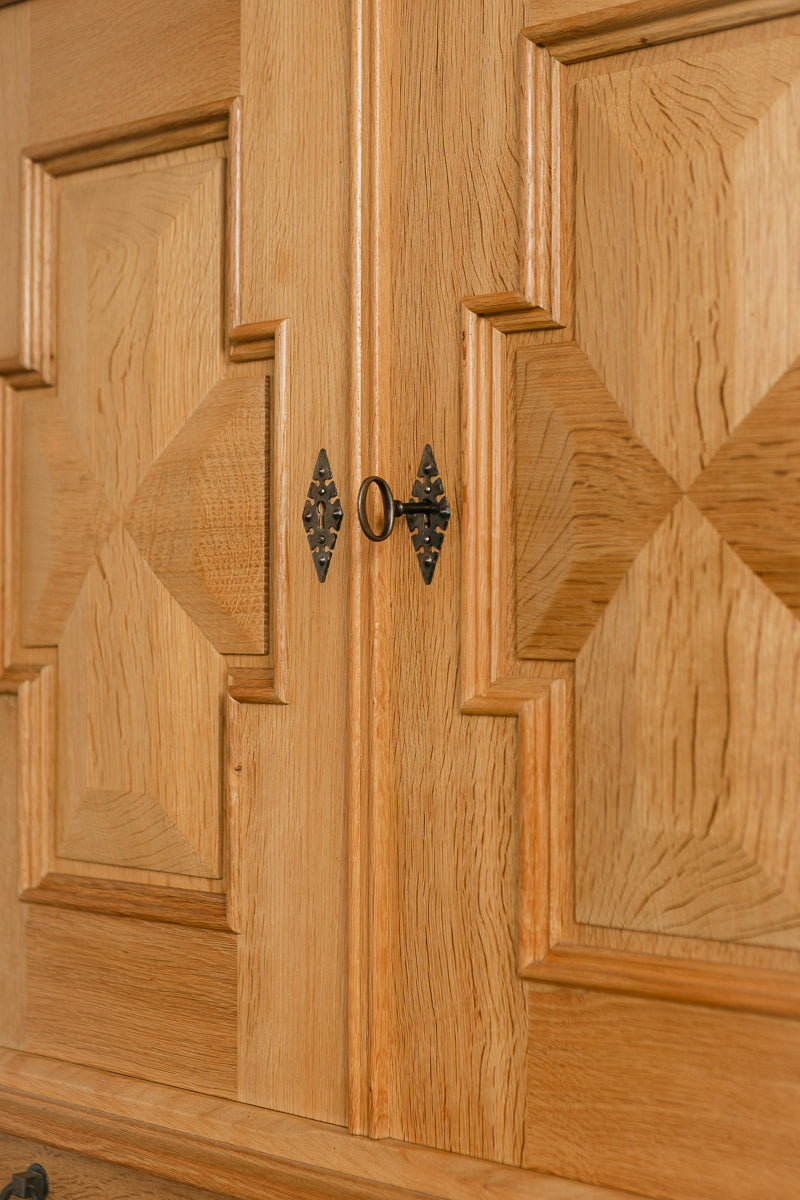 Henning Kjærnulf High Sideboard