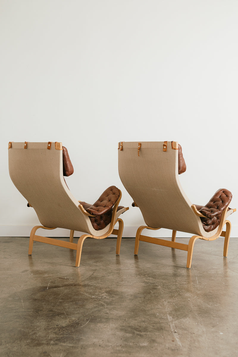 Pernilla Lounge Chair