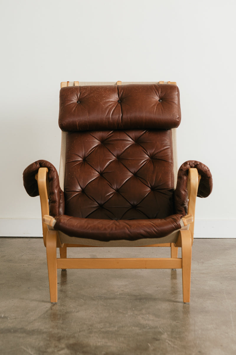 Pernilla Lounge Chair