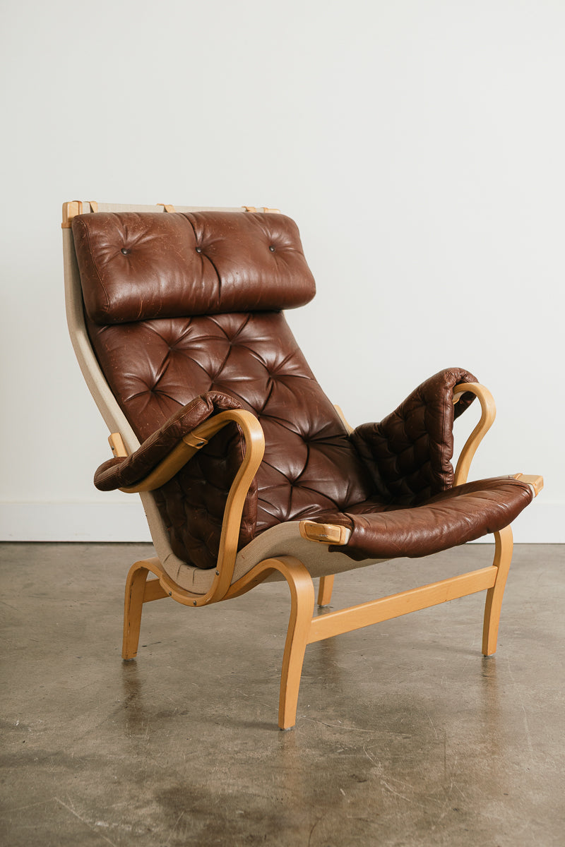 Pernilla Lounge Chair