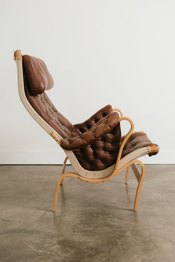 Pernilla Lounge Chair