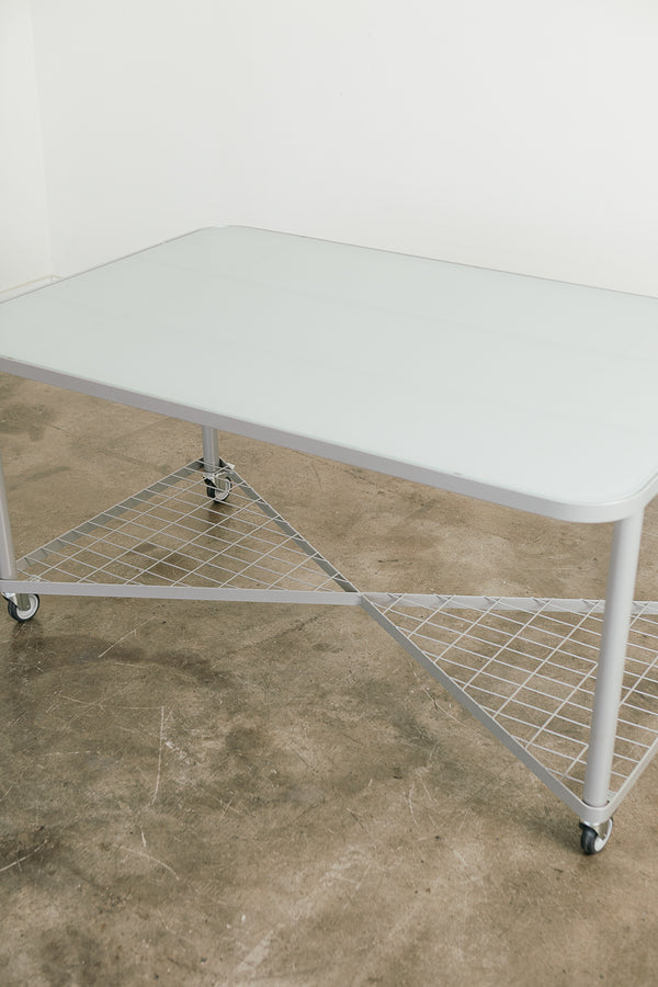Niels Gammelgaard Moment Desk