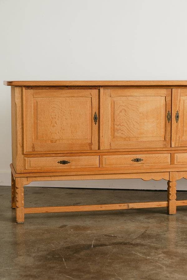 Henning Kjærnulf Low Sideboard
