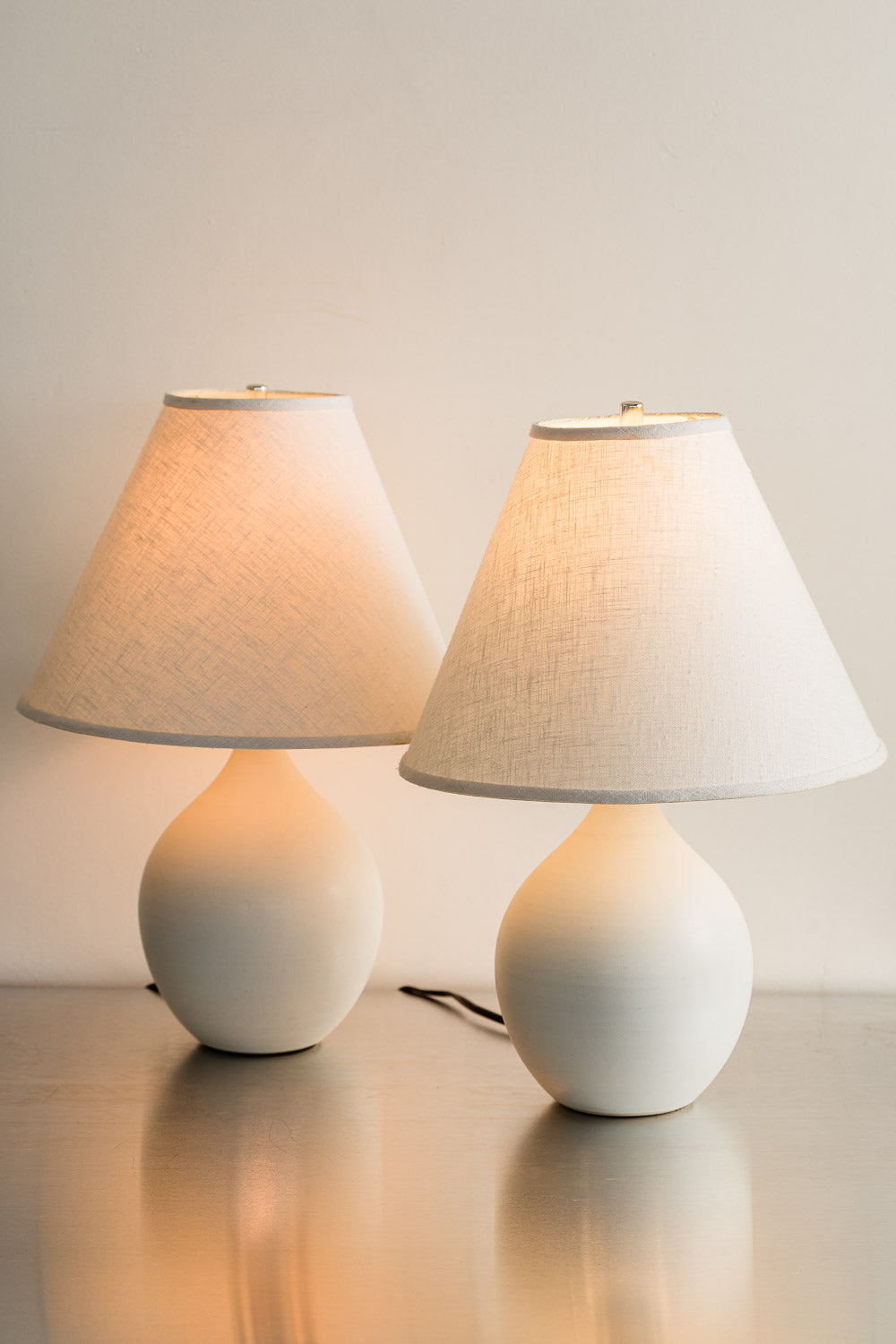 Vintage Ceramic Lamp Pair