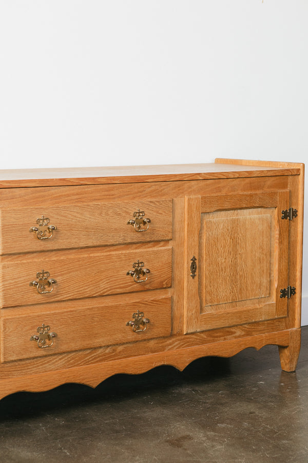 Low Kjaernulf Credenza