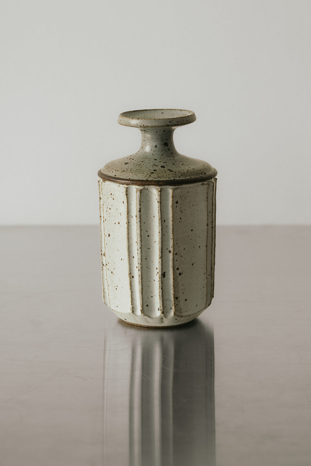 Midcentury Speckled Weed Pot