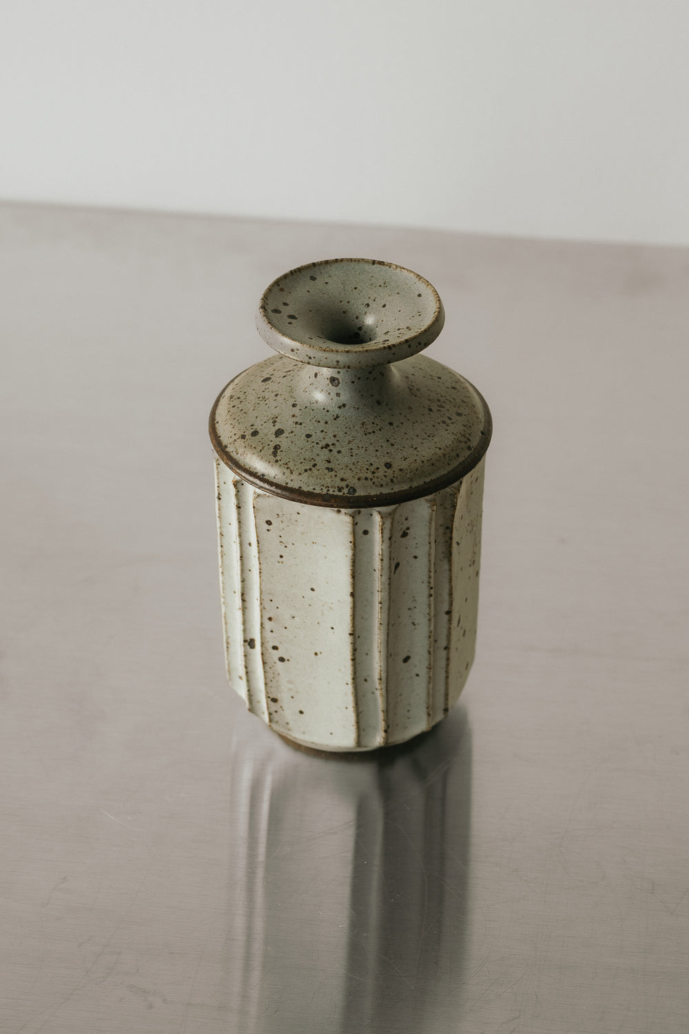 Midcentury Speckled Weed Pot
