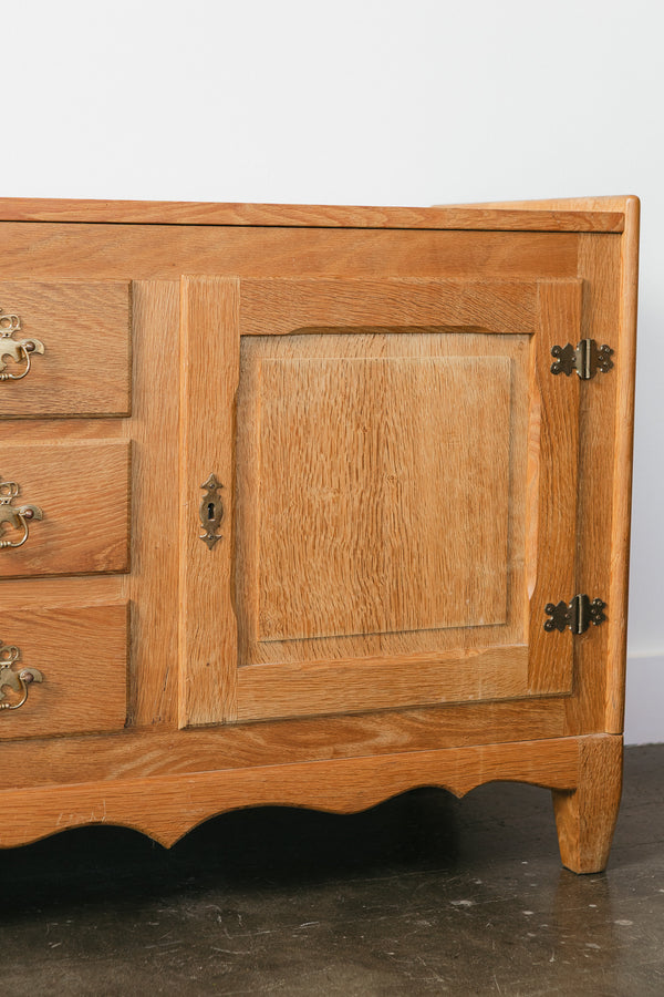 Low Kjaernulf Credenza