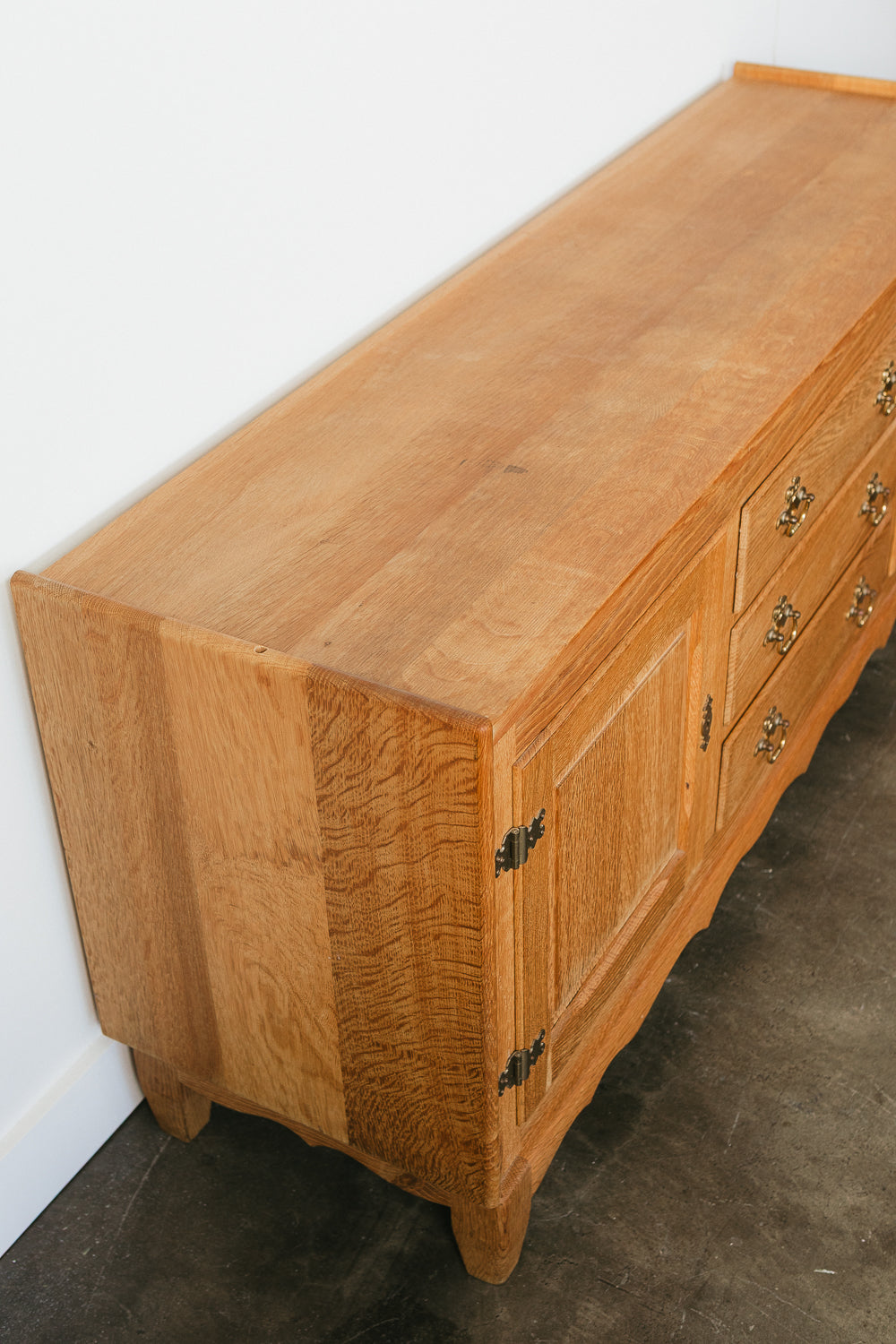 Low Kjaernulf Credenza