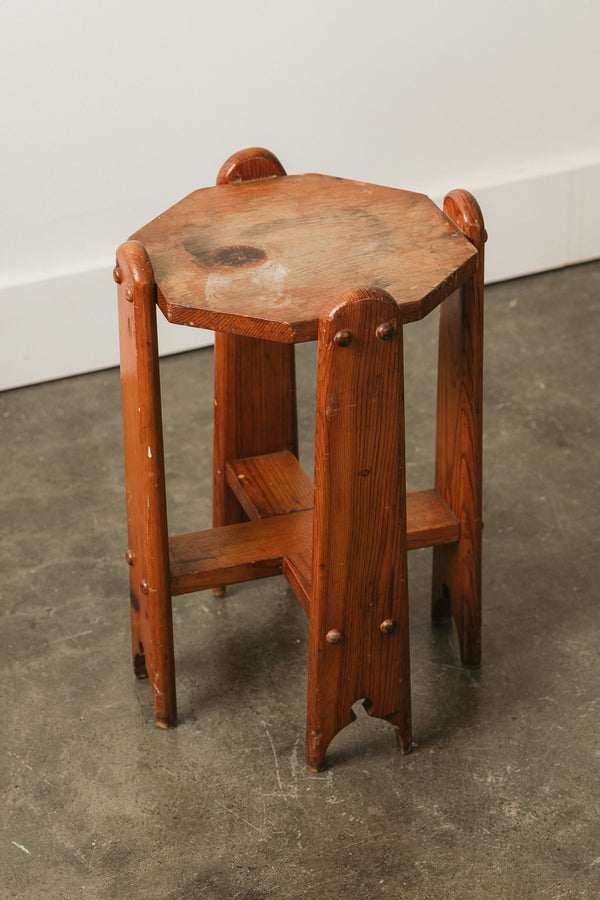 Arts & Crafts Plant Stand