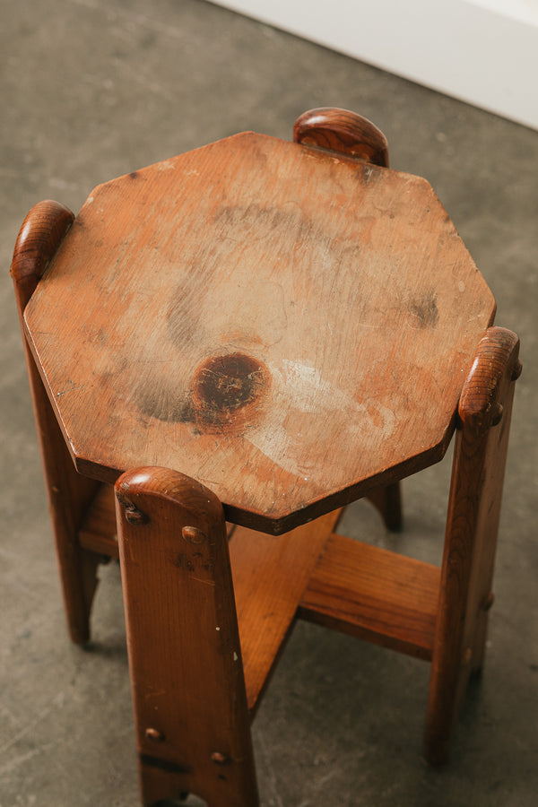 Arts & Crafts Plant Stand