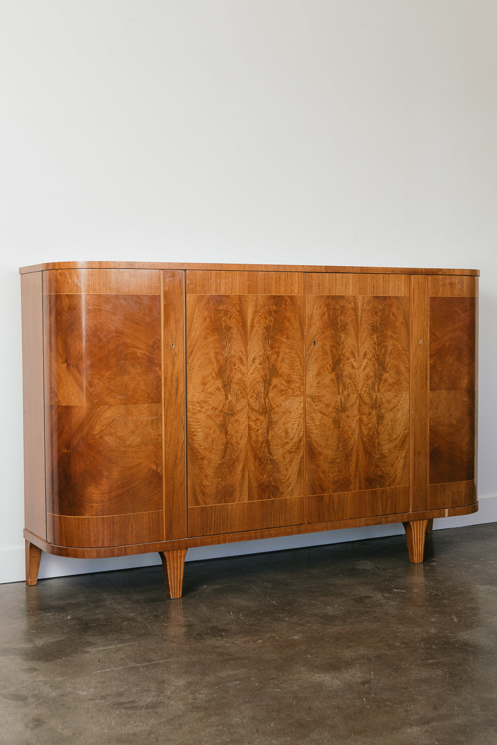 Deco Cabinet