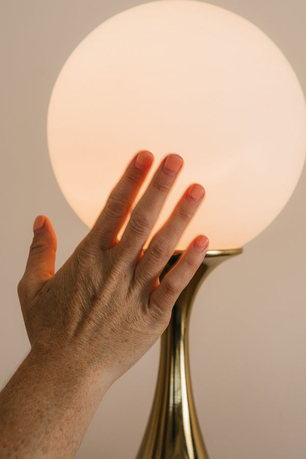 Laurel Lamp