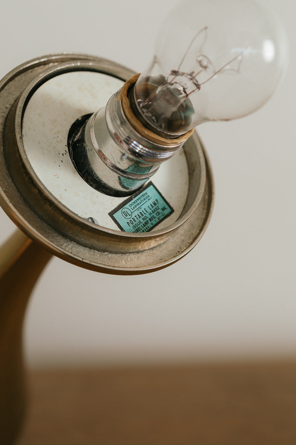Laurel Lamp