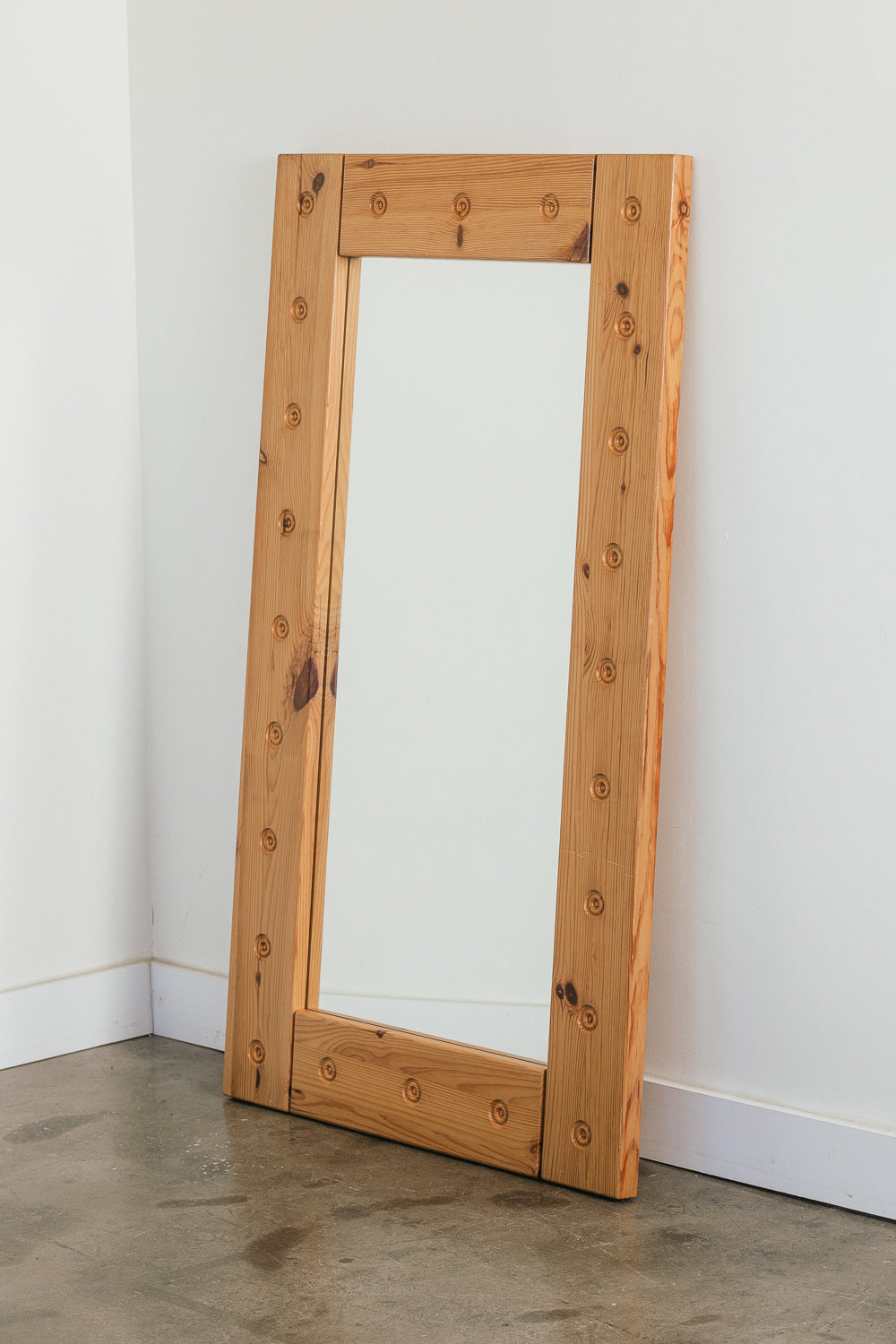 Circles Mirror