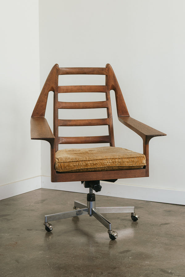 Studio Craft Chair