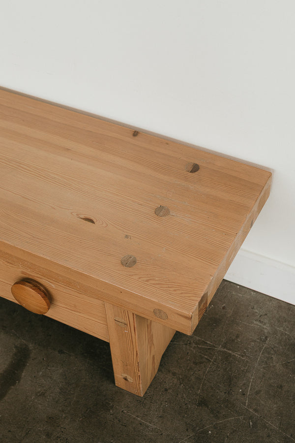 Ruben Ward Hall Bench