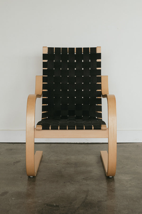 Alvar Aalto Chair 406