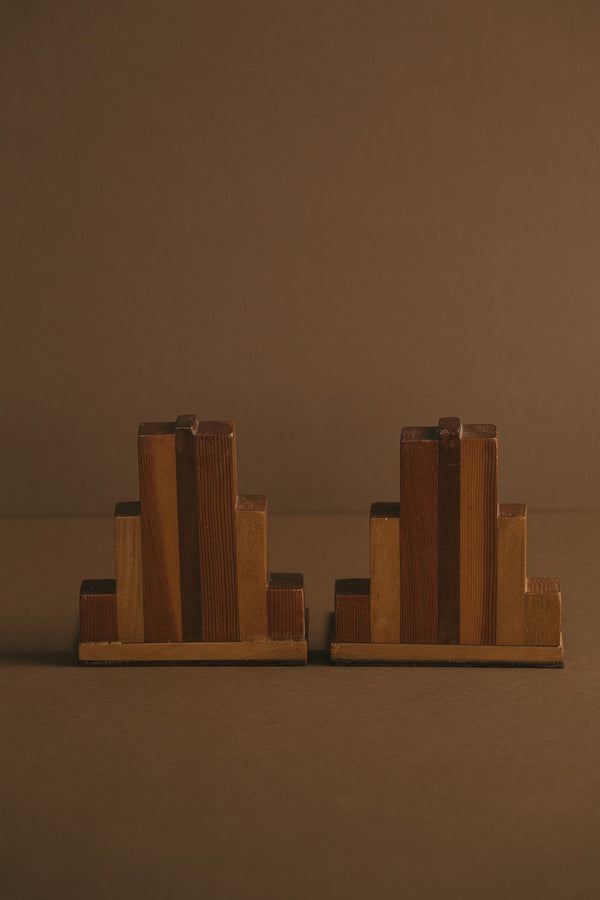 Graduated Bookends
