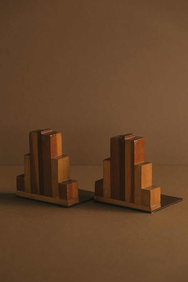 Graduated Bookends
