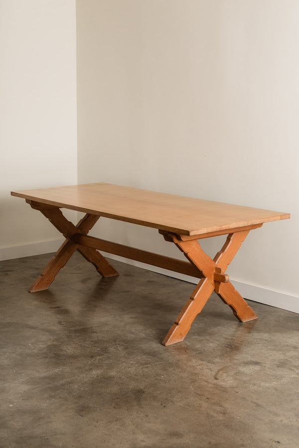 Henning Kjaernulf Dining Table