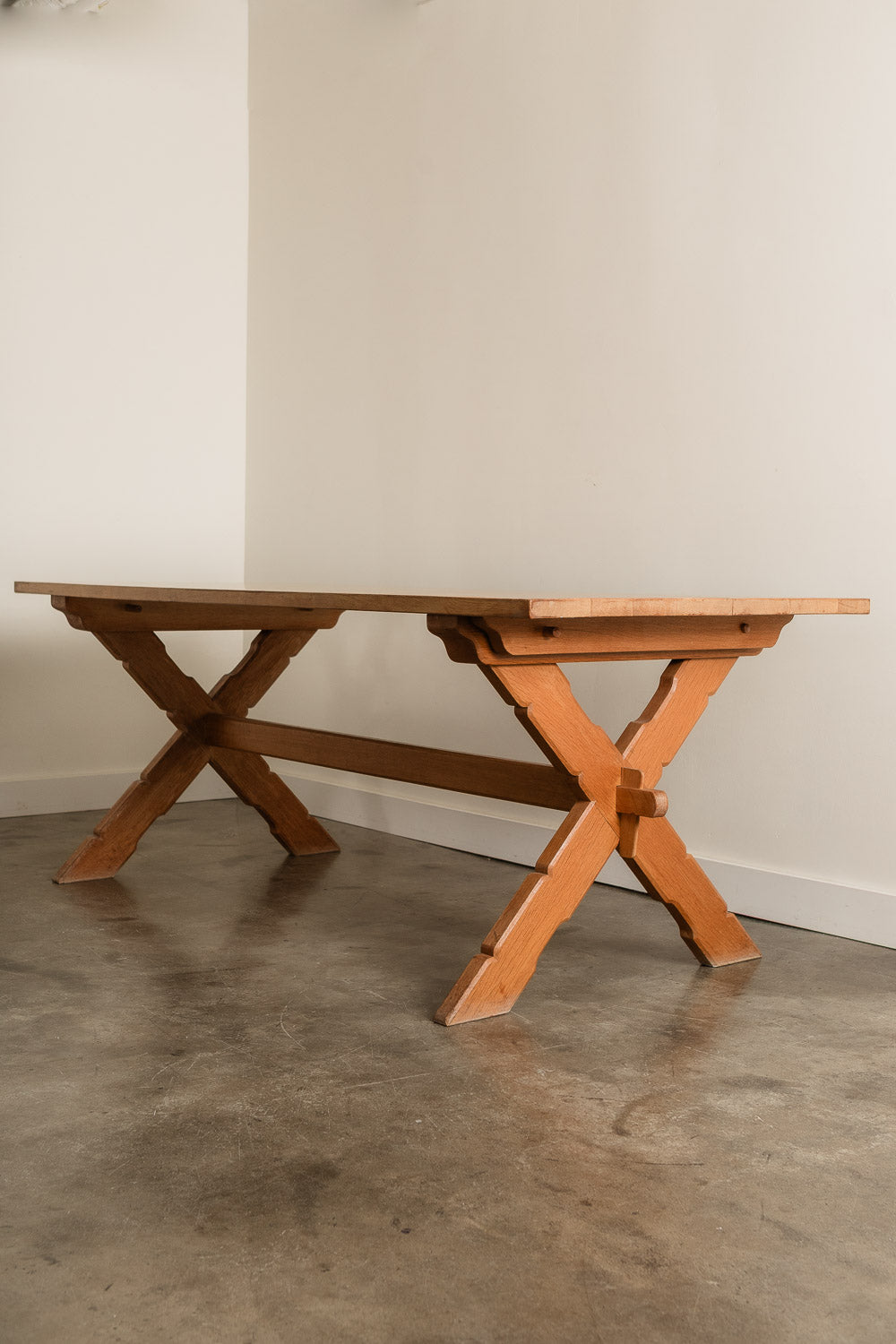 Henning Kjaernulf Dining Table