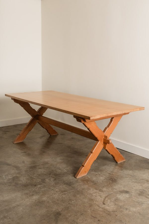 Henning Kjaernulf Dining Table