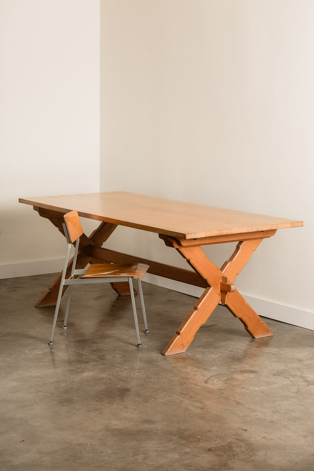 Henning Kjaernulf Dining Table