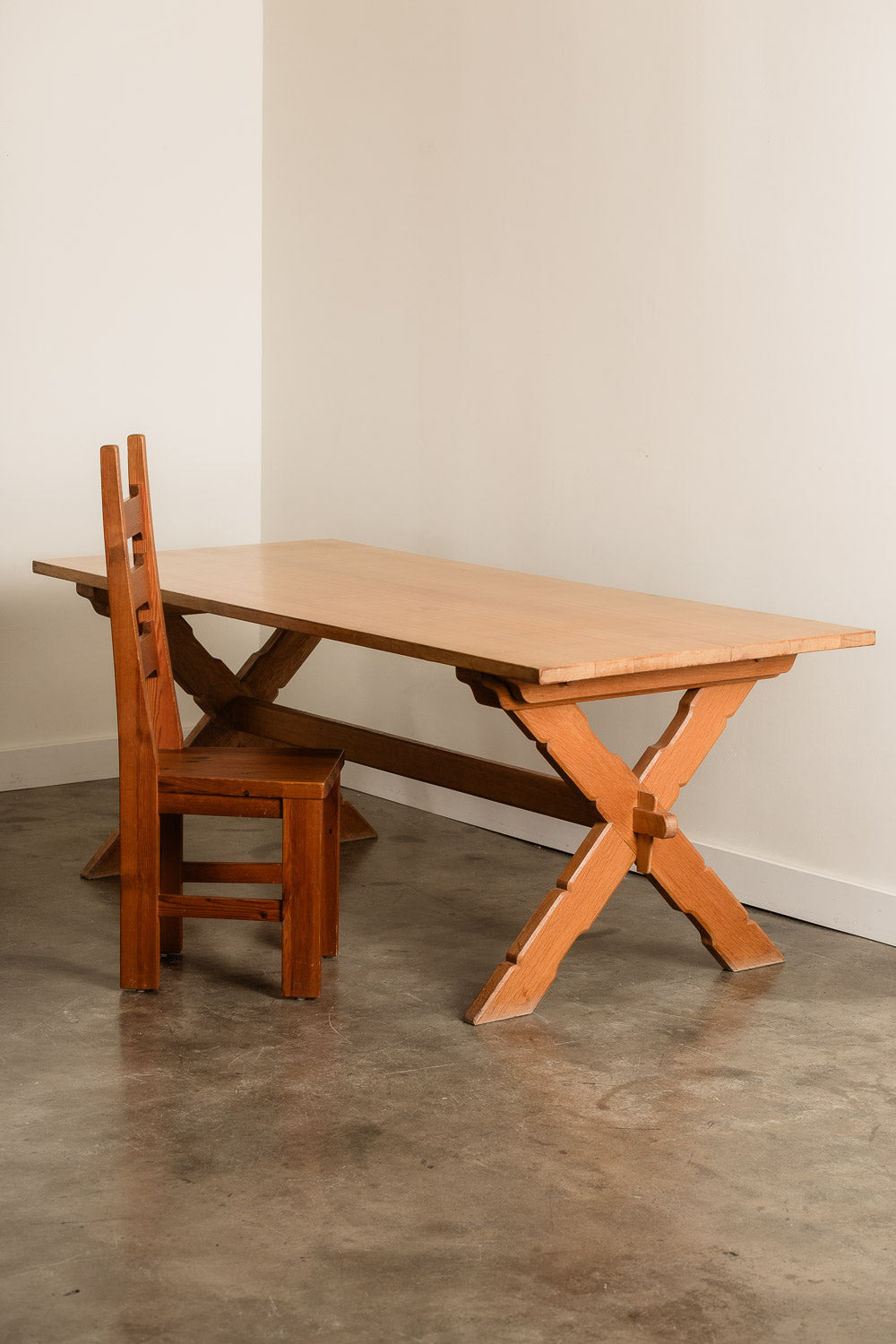 Henning Kjaernulf Dining Table