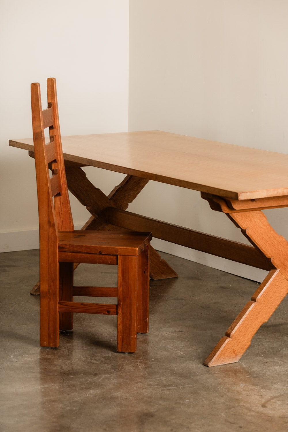 Henning Kjaernulf Dining Table