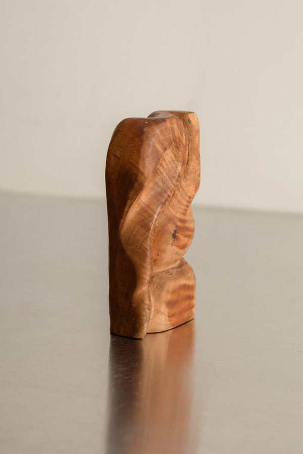 Petite Sculpture