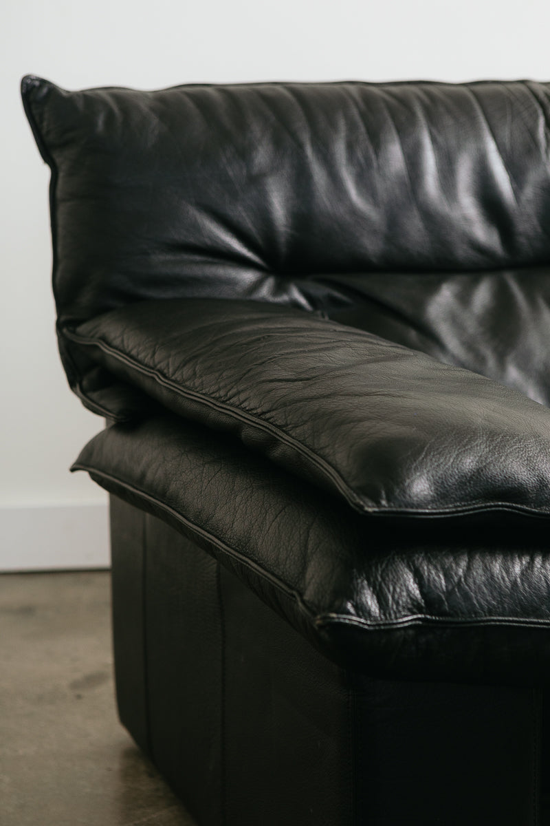 Nicoletti Style Loveseat