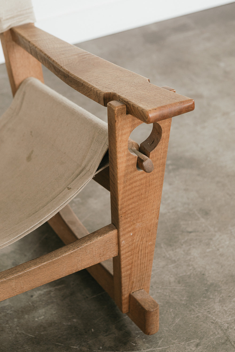 Wegner-Style Rocker