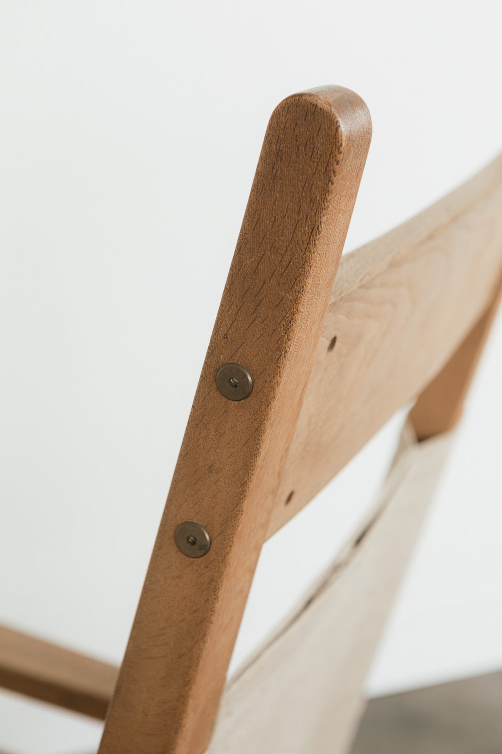 Wegner-Style Rocker