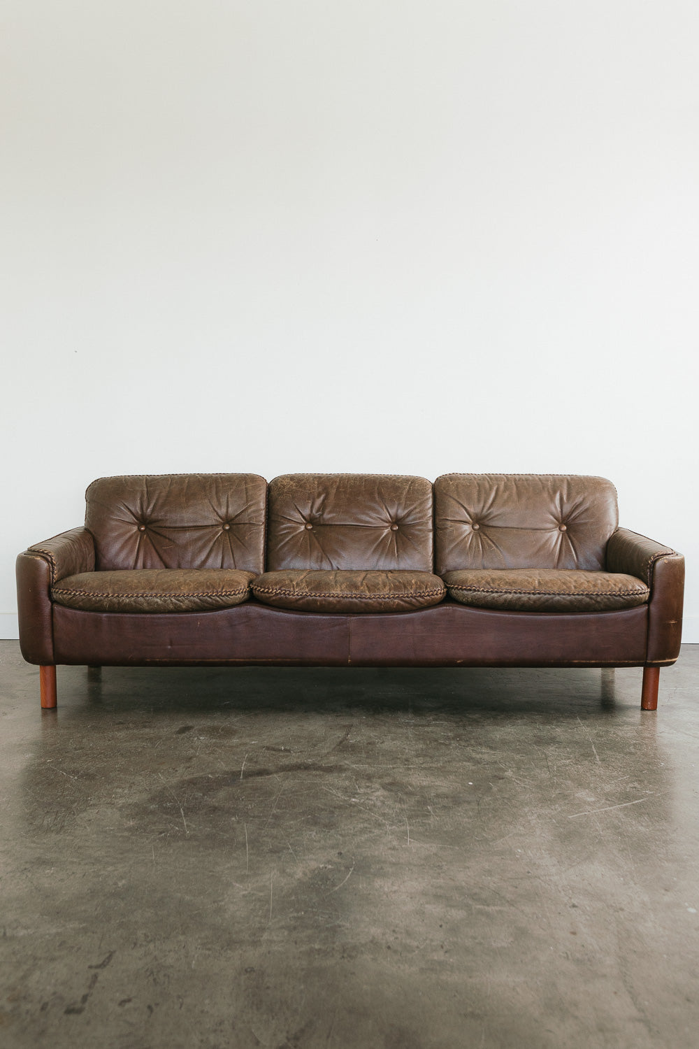 Sigurd Resell Sofa