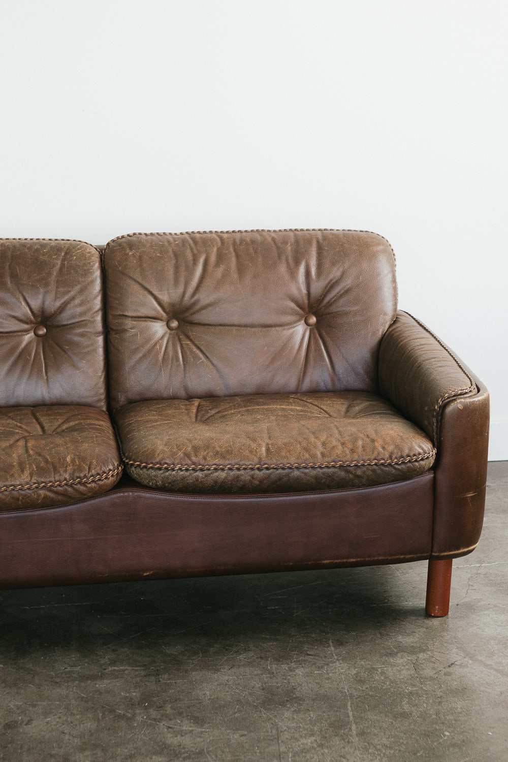 Sigurd Resell Sofa