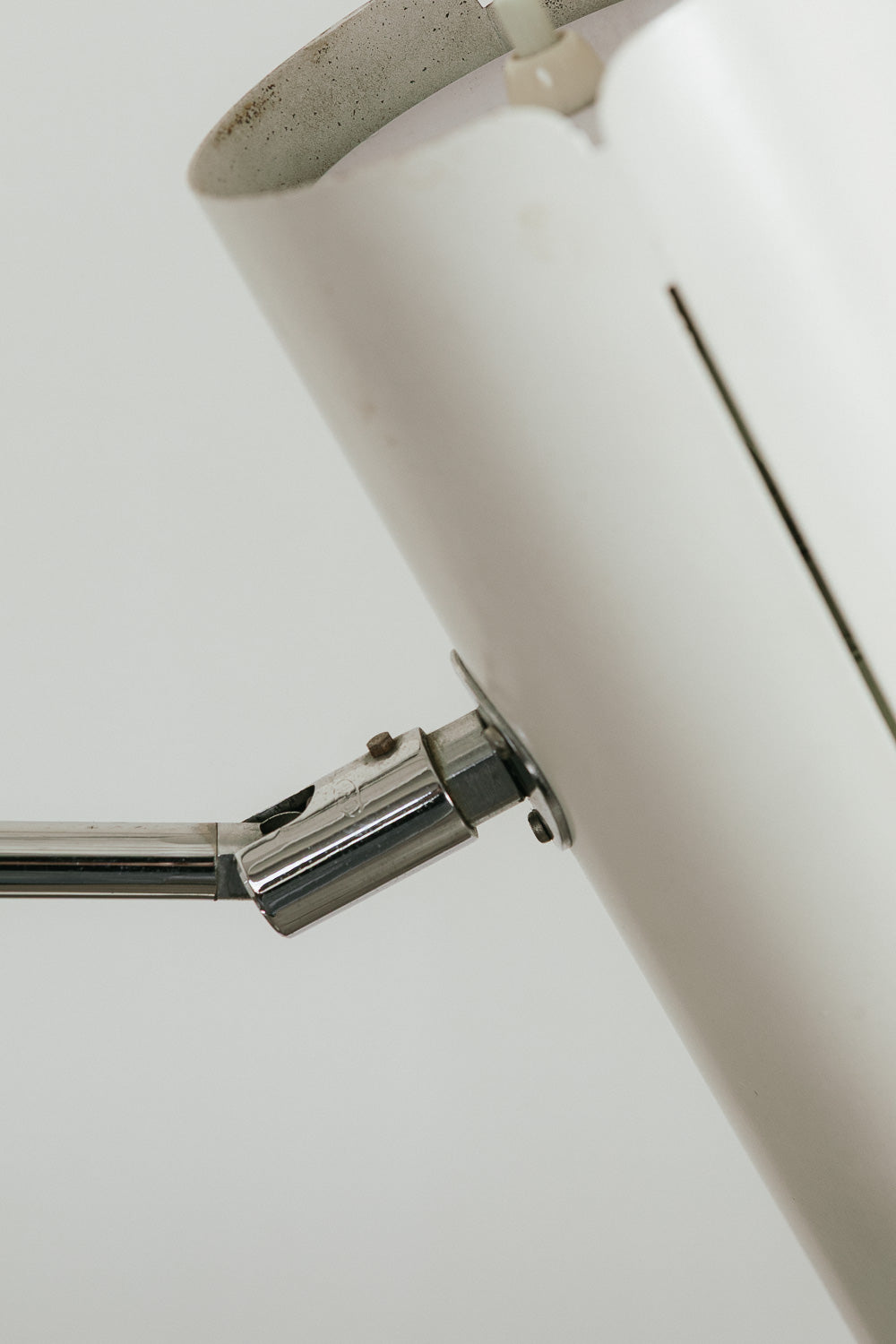 G-90 Floor Lamp
