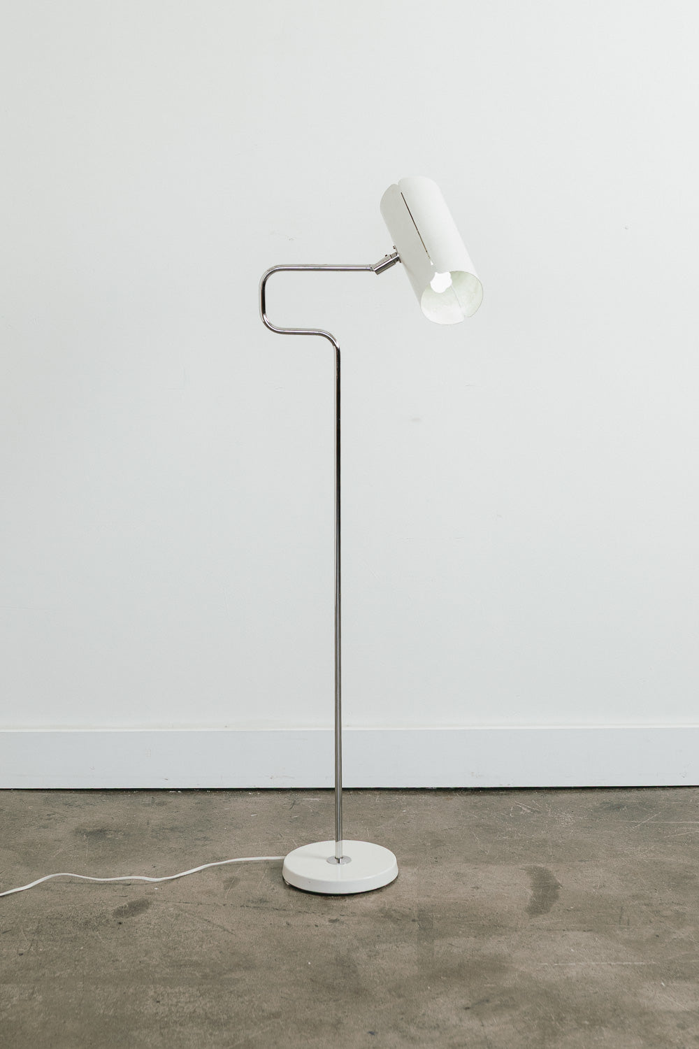 G-90 Floor Lamp