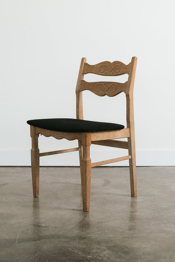 Kjaernulf Dining Chairs