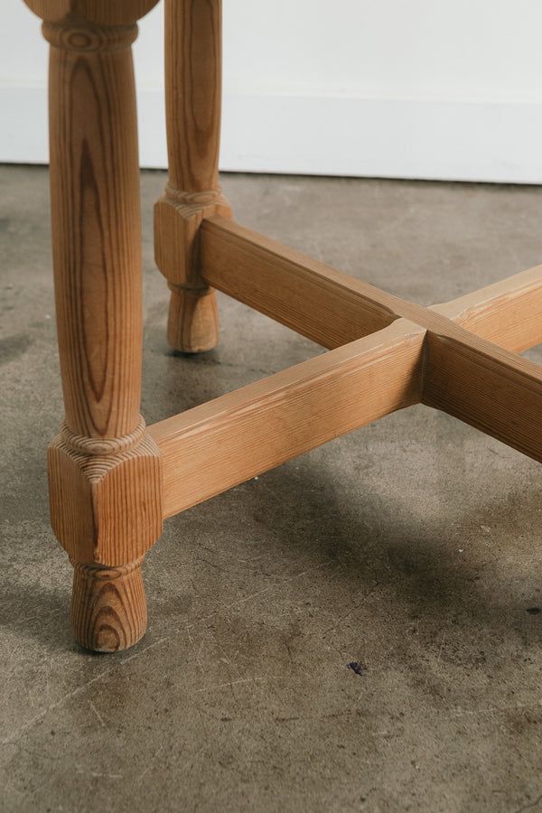 Norwegian Game Table