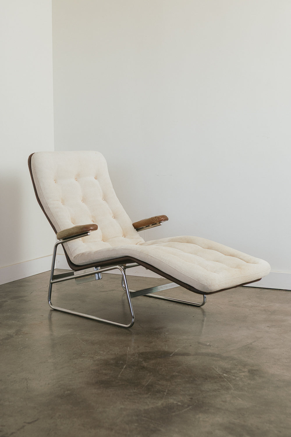 Dux "Fenix" Chaise