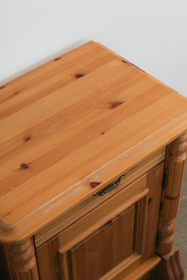 Vintage Pine Nightstands
