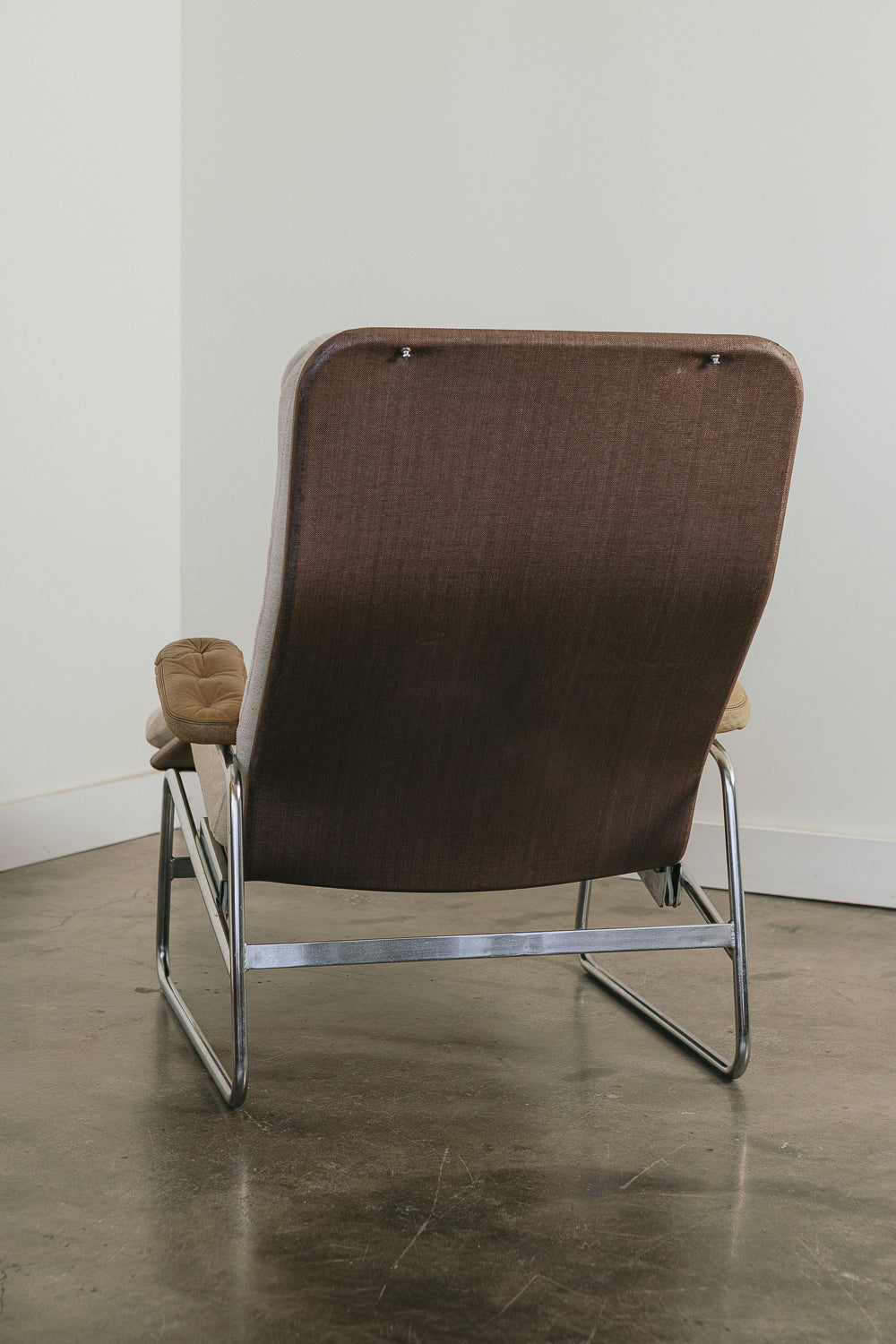 Dux "Fenix" Chaise