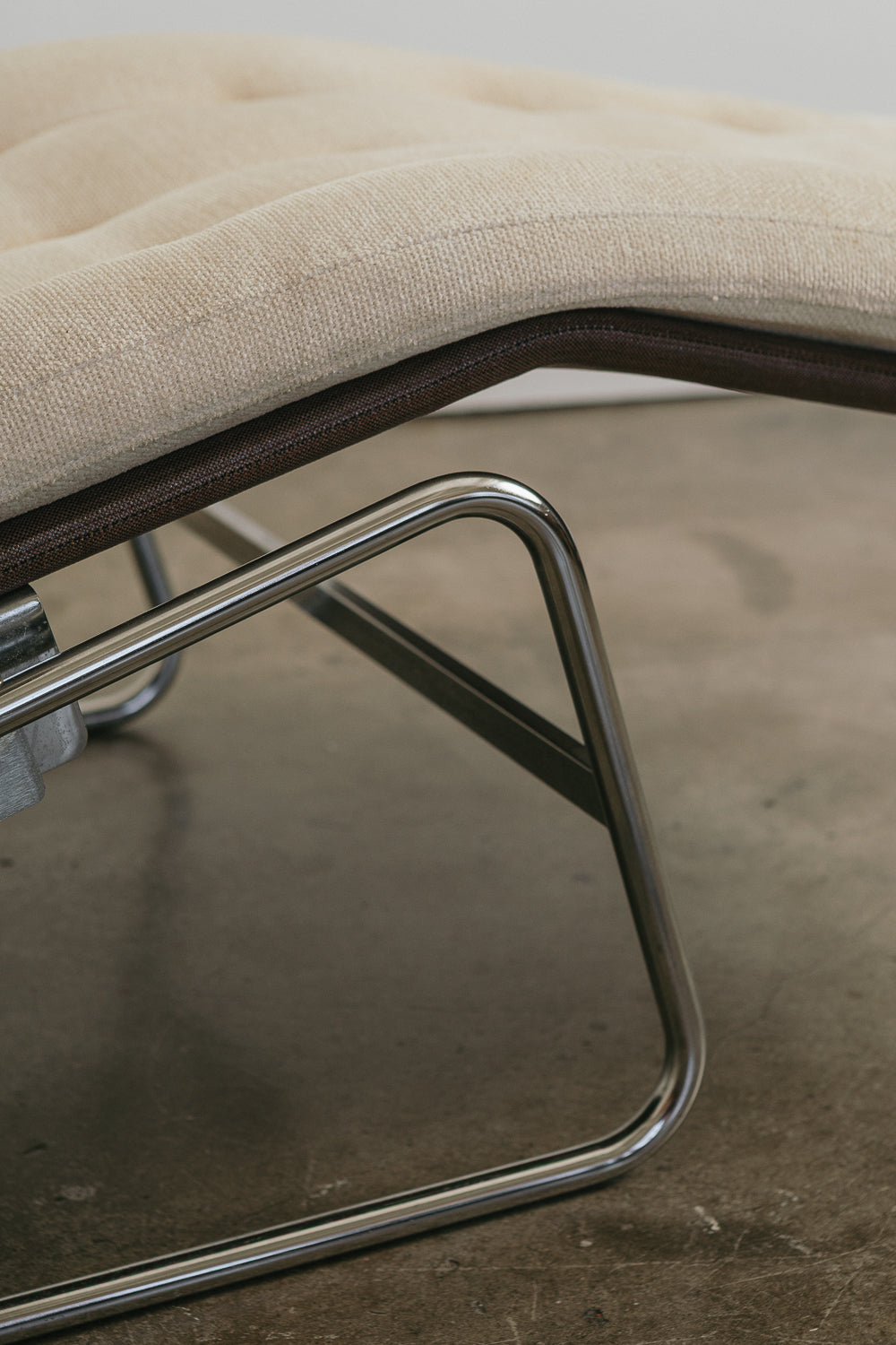 Dux "Fenix" Chaise