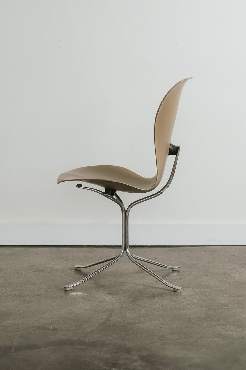 Ion Chair