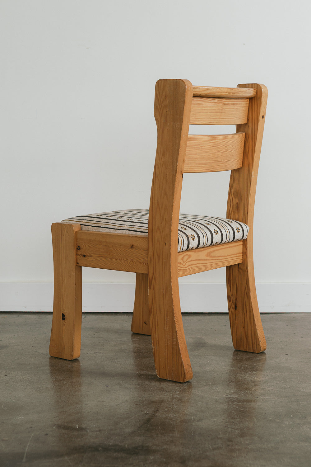 Chunky Pine Dining Set