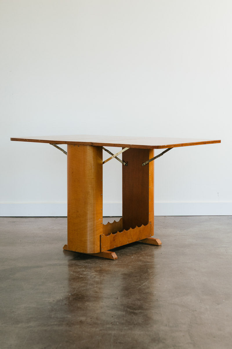 Deco Style Dining Table